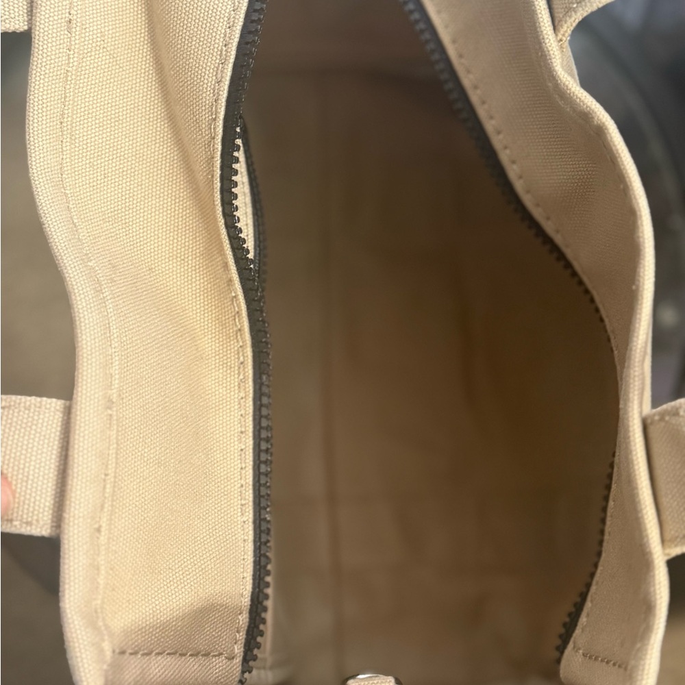 Marc Jacobs Beige Canvas Tote Bag - Picture 4 of 7